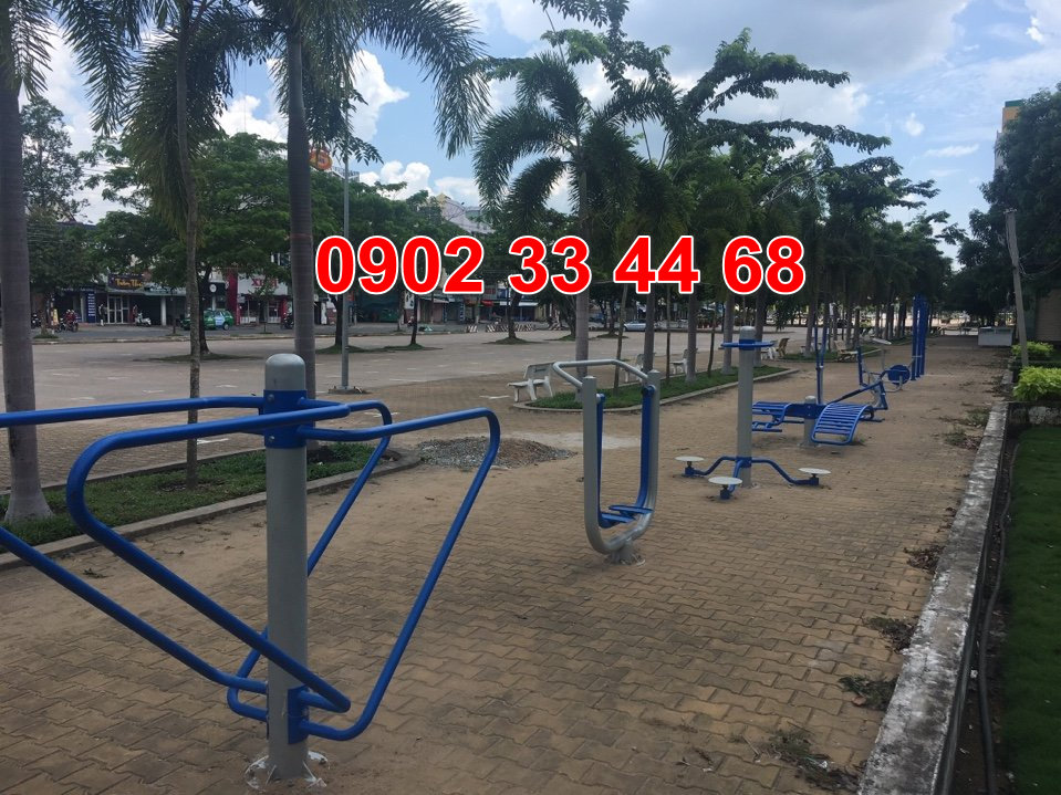 DỤNG CỤ THỂ THAO NGOÀI TRỜI : Tâp thể dục khu công cộng - 02